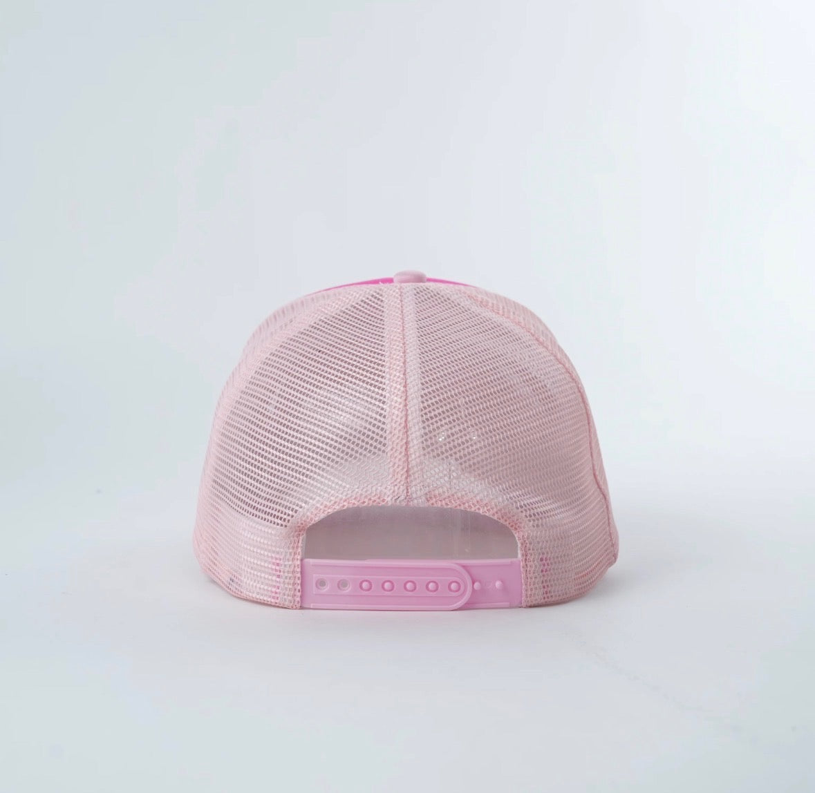 MOTION IN PINK TRUCKER