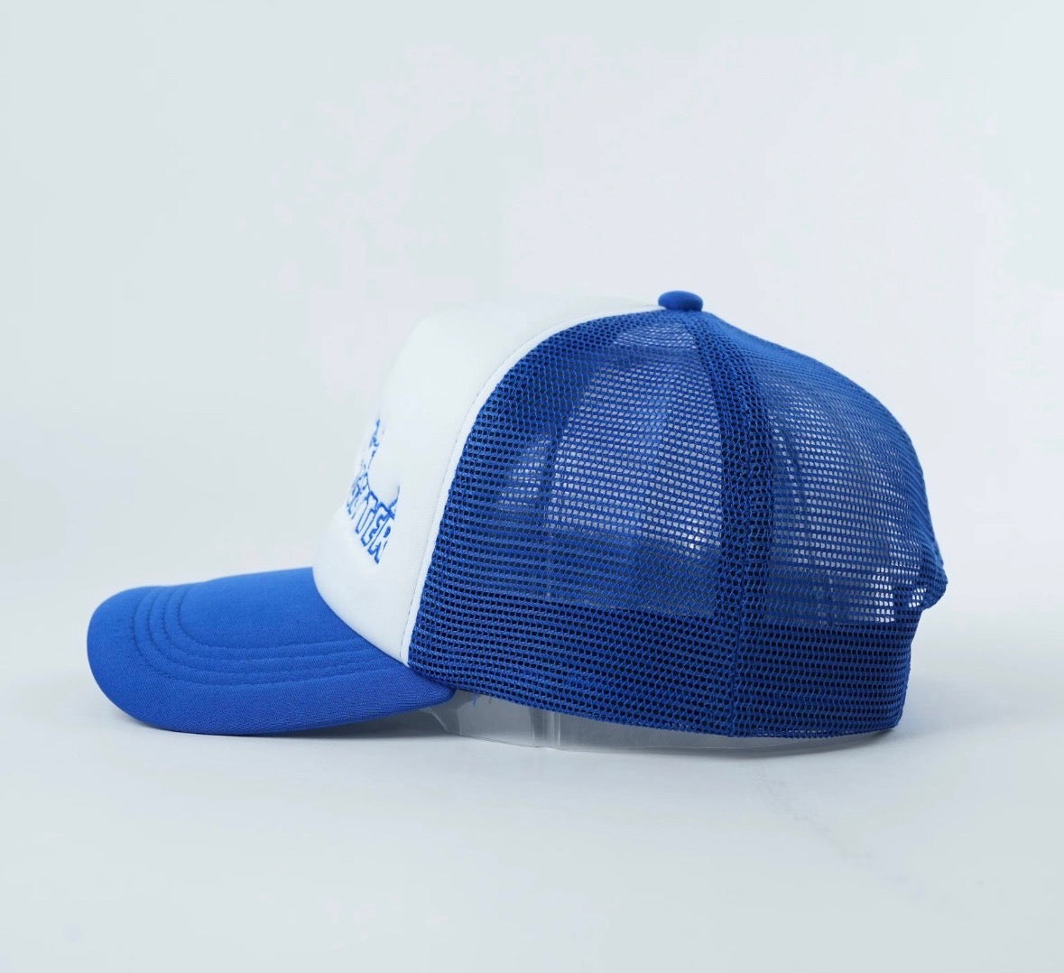OCEAN BLUE TRUCKER